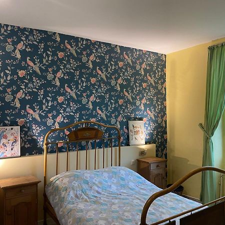 Chambres D'Hotes La Chaumiere Coulonges  Zewnętrze zdjęcie