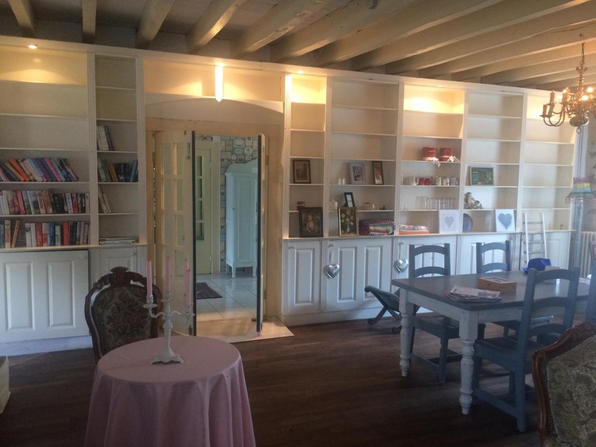 Chambres D'Hotes La Chaumiere Coulonges  Zewnętrze zdjęcie